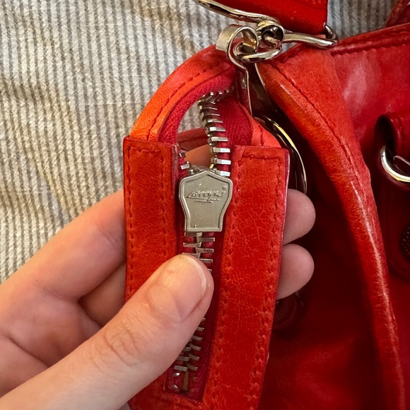 Authentic Balenciaga City bag with Giant hardware! - Picture 15 of 16